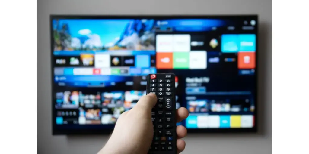 Can a Smart TV Play Movies From an External Hard Drive? WhatsaByte