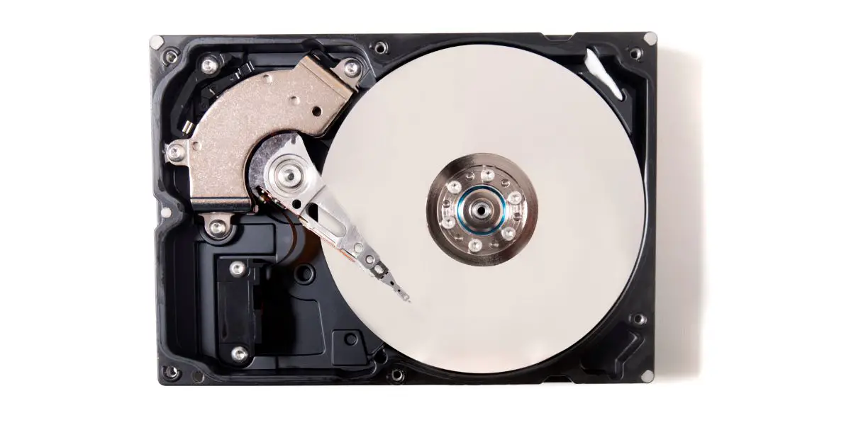 AdobeStock_274988632 external hard drive