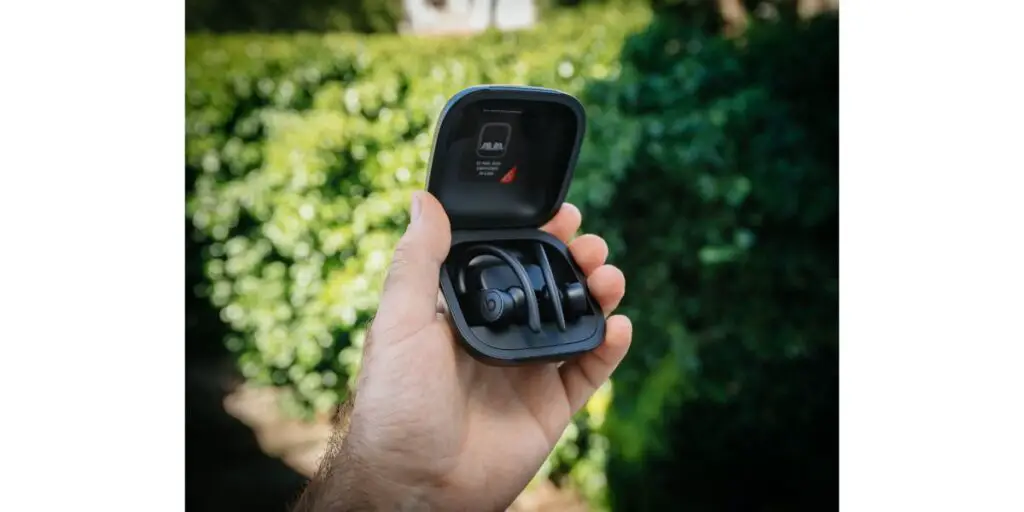 Powerbeats Keep Disconnecting 7 Fixes WhatsaByte