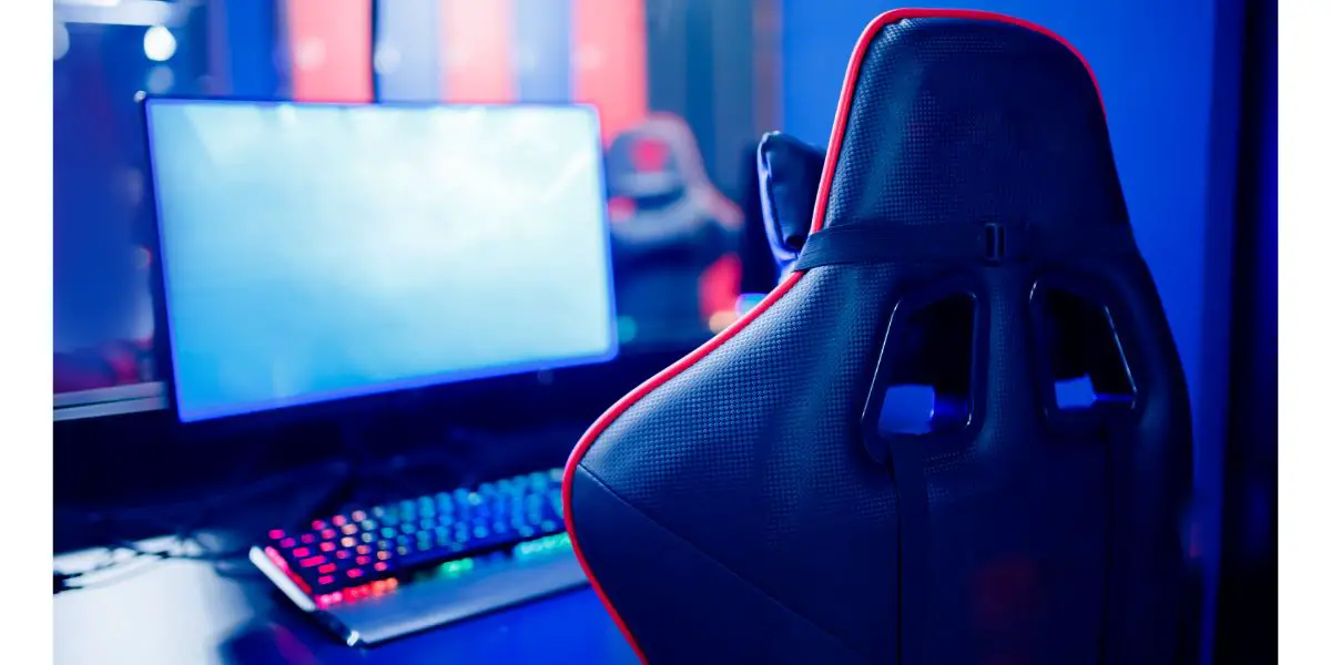 AdobeStock_372191684 Professional gamers cafe room with powerful personal computer game chair blue color