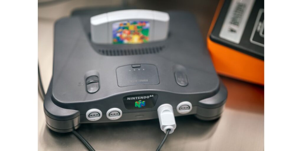 Why Did Nintendo Opt To Use Cartridges Instead of Discs for the N64 ...