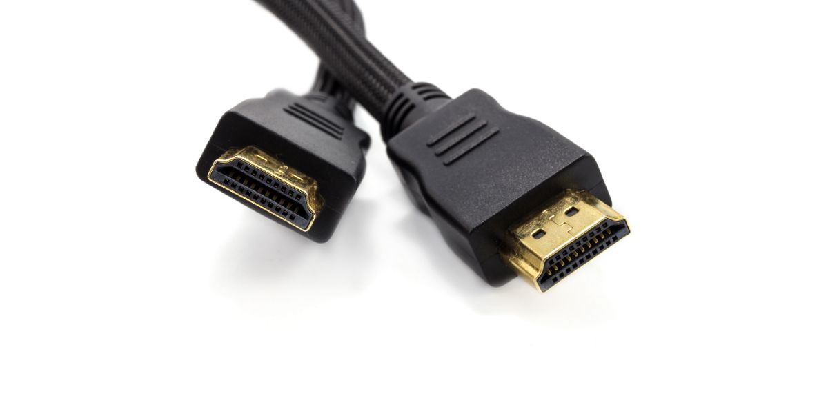 AdobeStock_72843534 Close up HDMI cable isolated on a white background