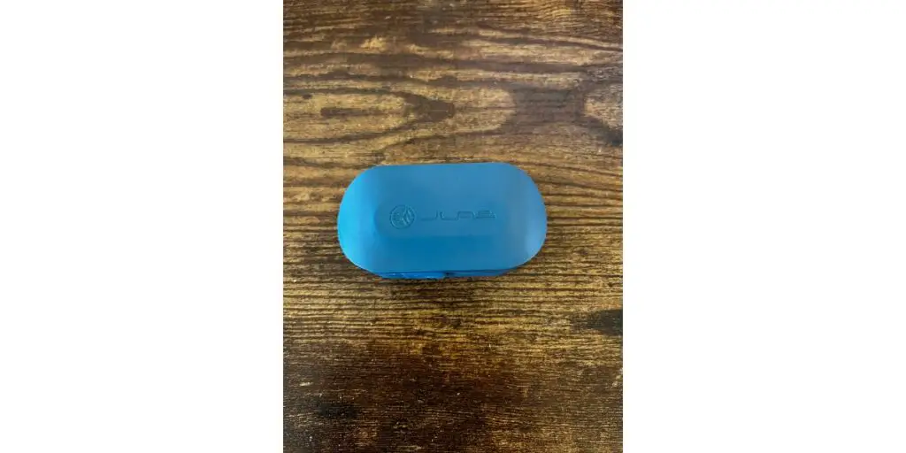 JLab Go Air Left or Right Earbuds Not Charging 3 Causes & 8 Fixes