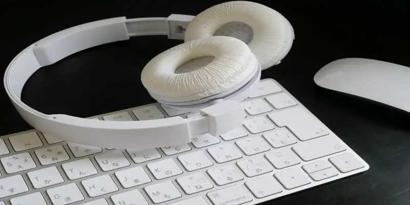 bluetooth headphones mouse apple
