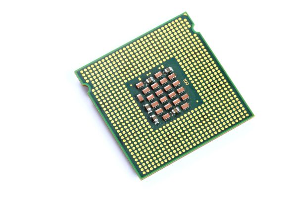 cpu over white background (1)