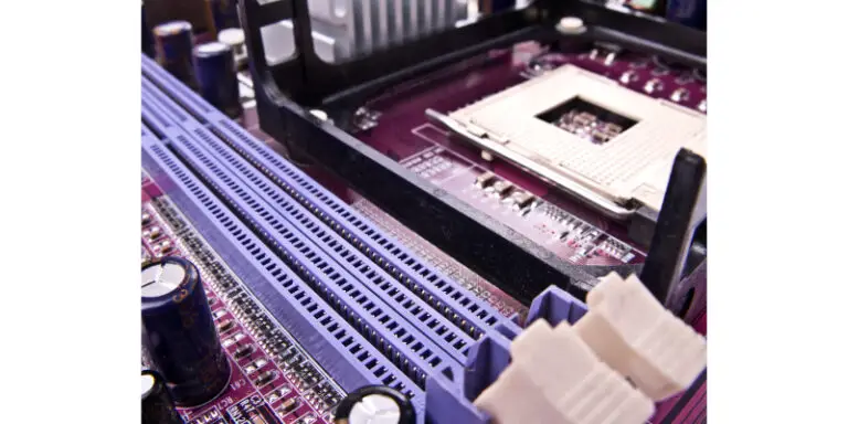 DIMM Slots: What Are They And Why They Matter? | WhatsaByte