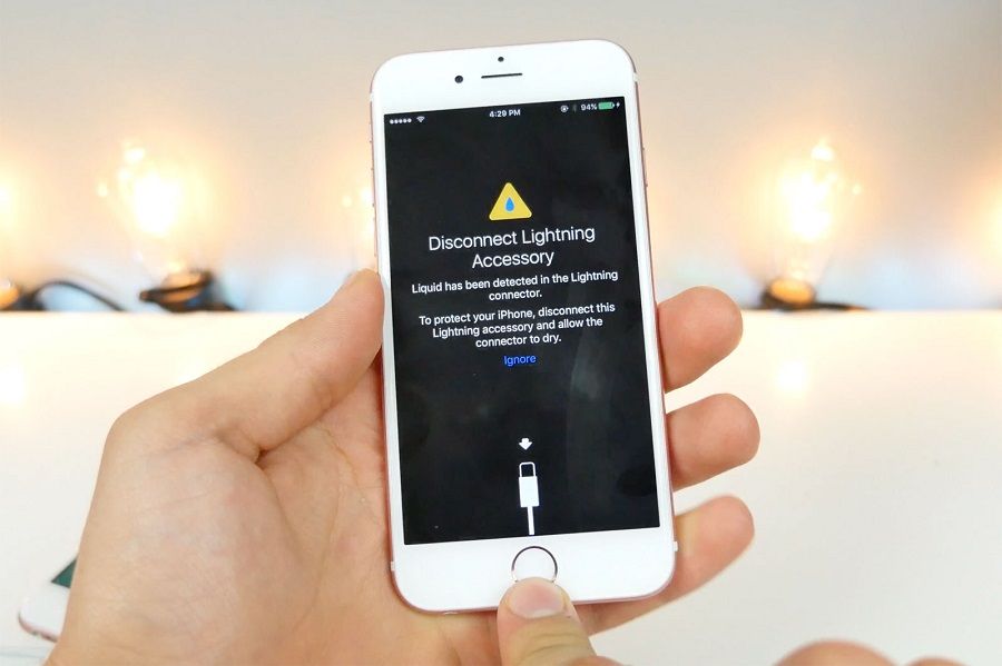 How To Fix iPhone Not Charging Error iPhone Wont Charge WhatsaByte