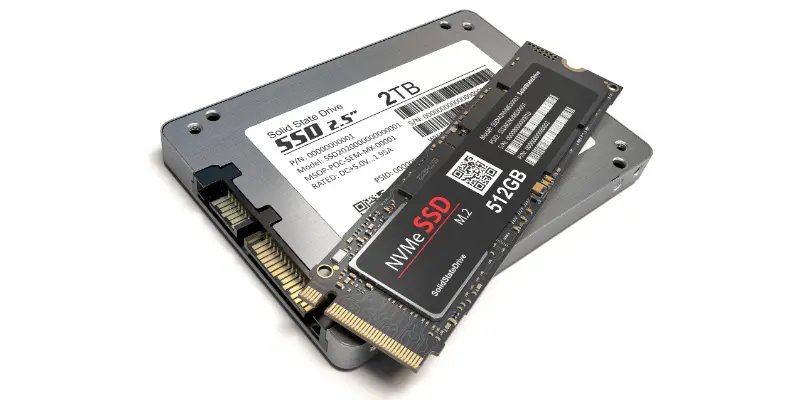 can i put a laptop ssd in my desktop